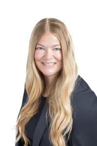 Angela Summers Headshot